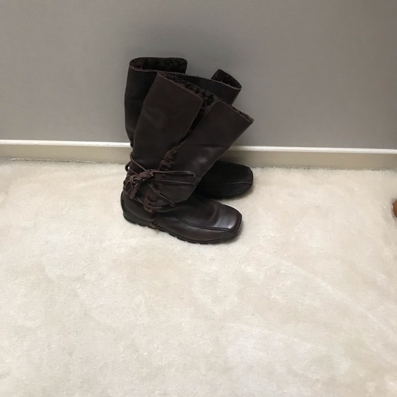 Winter Boots, leather upper, fur inside . - Picture 7 of 7